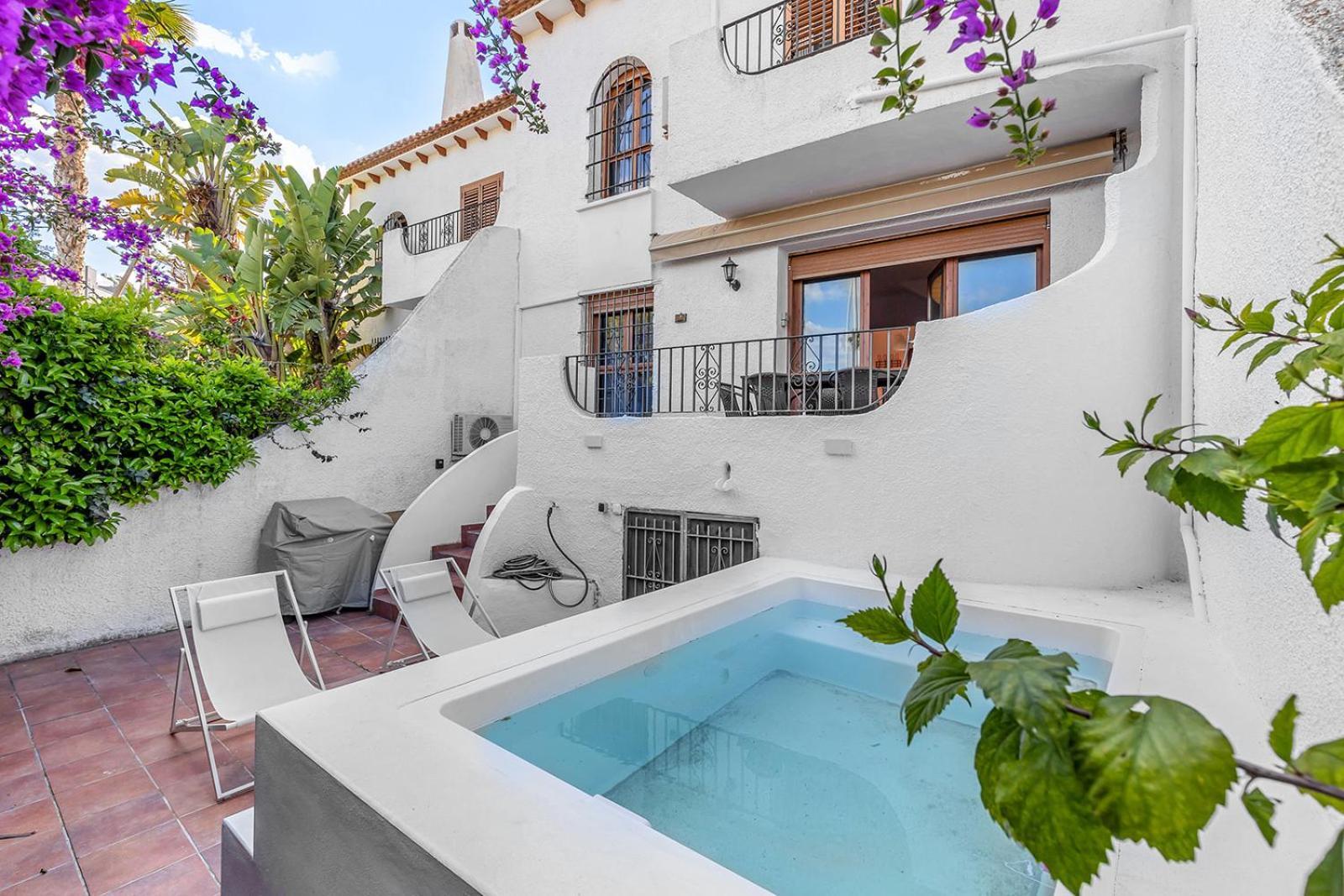 Amazing Bungalow With Ac And Private Pool - Reformado Febrero 2025 El Campello Exteriér fotografie